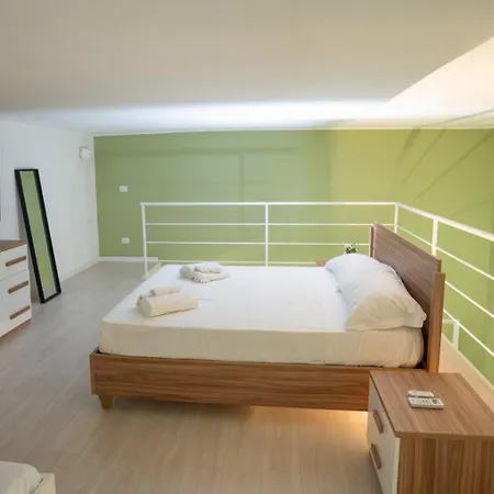 Il Miracolo Luxury House アパートホテル 4*