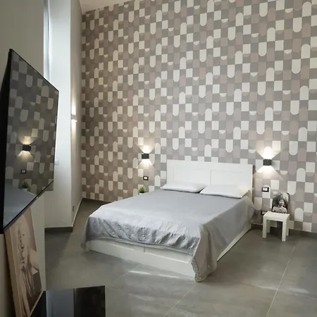 アパートホテル Il Miracolo Luxury House 4*